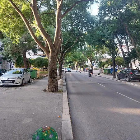 Апартаменти Tony Close To Everything *