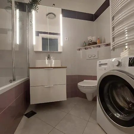 Tony Close To Everything Appartamento