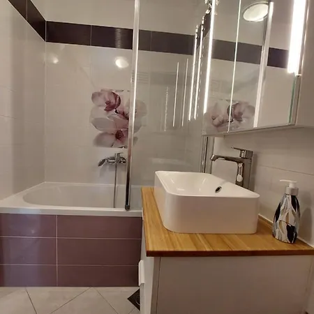 Tony Close To Everything Appartamento