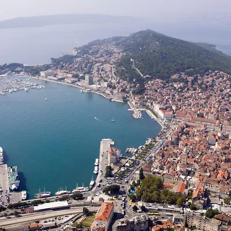 Tony Close To Everything Appartamento