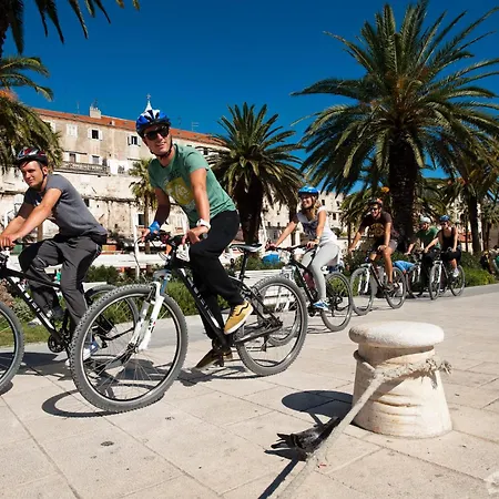 Tony Close To Everything 公寓 *