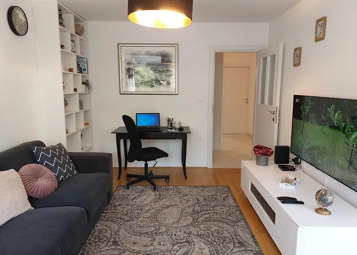 Tony Close To Everything 斯普利特