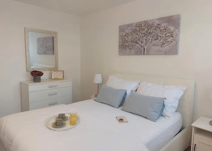 Tony Close To Everything * 斯普利特