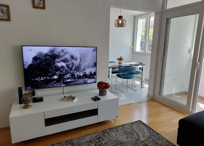 Tony Close To Everything * 斯普利特