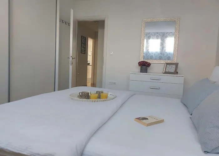 Tony Close To Everything 斯普利特