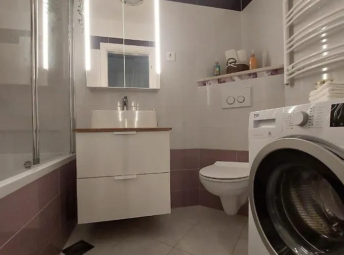 Tony Close To Everything 公寓