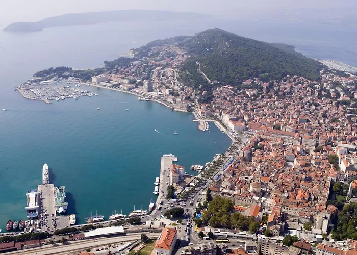 Tony Close To Everything 公寓